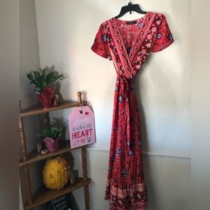 Gorgeous maxi dress!!💖